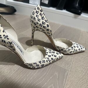 Manolo Blahnik Floral Pump